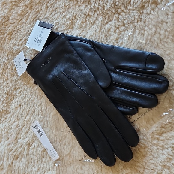 NWT Coach Black Sheep Leather Tech Gloves Men's Size L. 🖤🧤🎁 - Picture 13 of 16